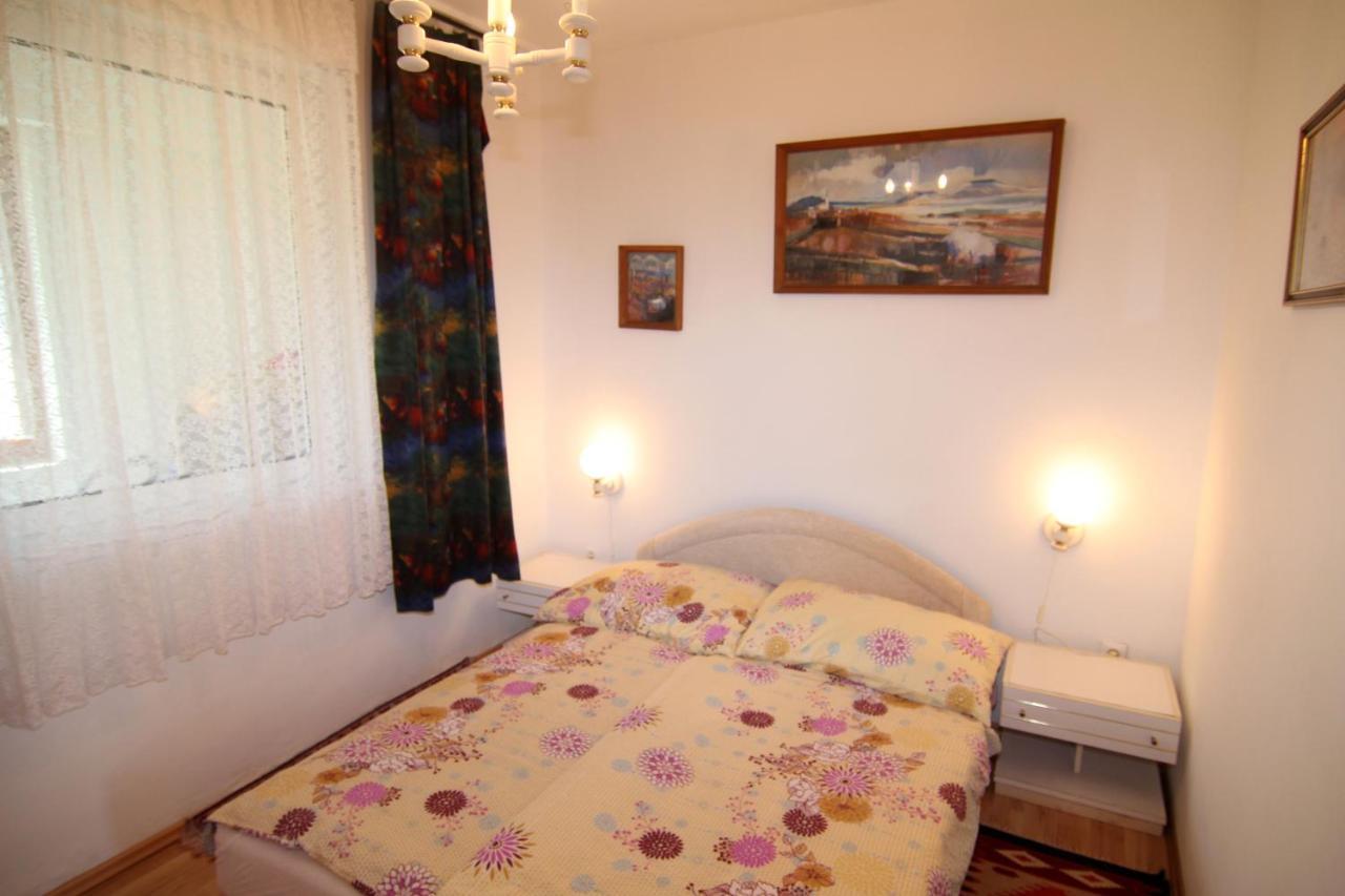 Апартаменты Margareta Apartmanhaz Балатонбоглар Экстерьер фото